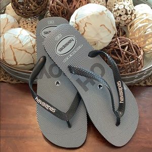 Brand New Mickey Havaianas Men’s 11/12